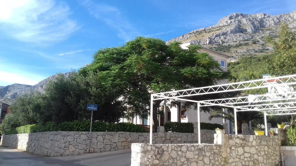 Apartments Erceg Omiš Exterior foto